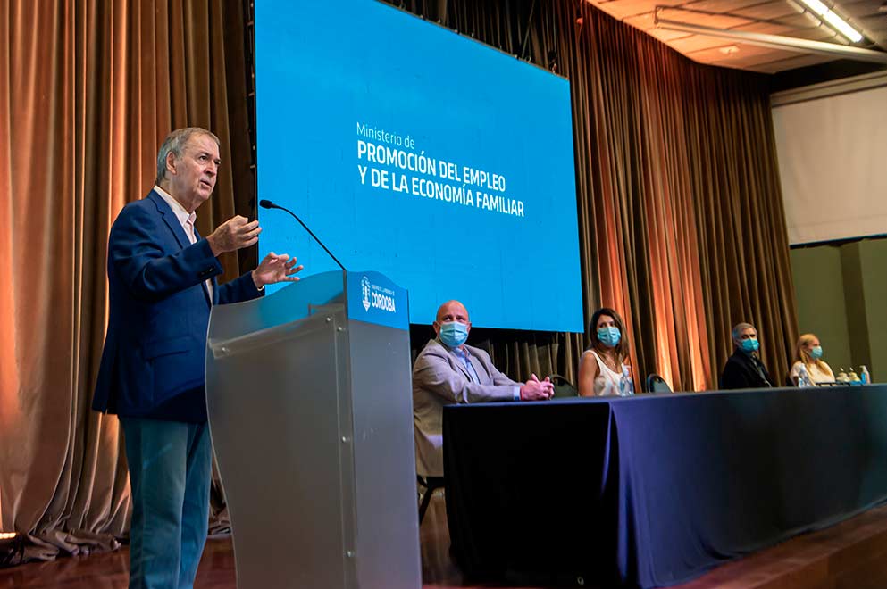 Presentación del Programa de Inserción Laboral (PIL) en Nuevas Tecnologías que generará 200 nuevos puestos de trabajo