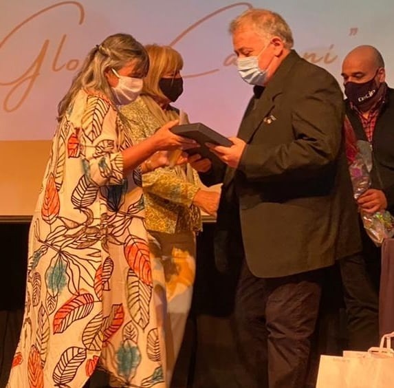 Reconocimientos a  mujeres varilleses