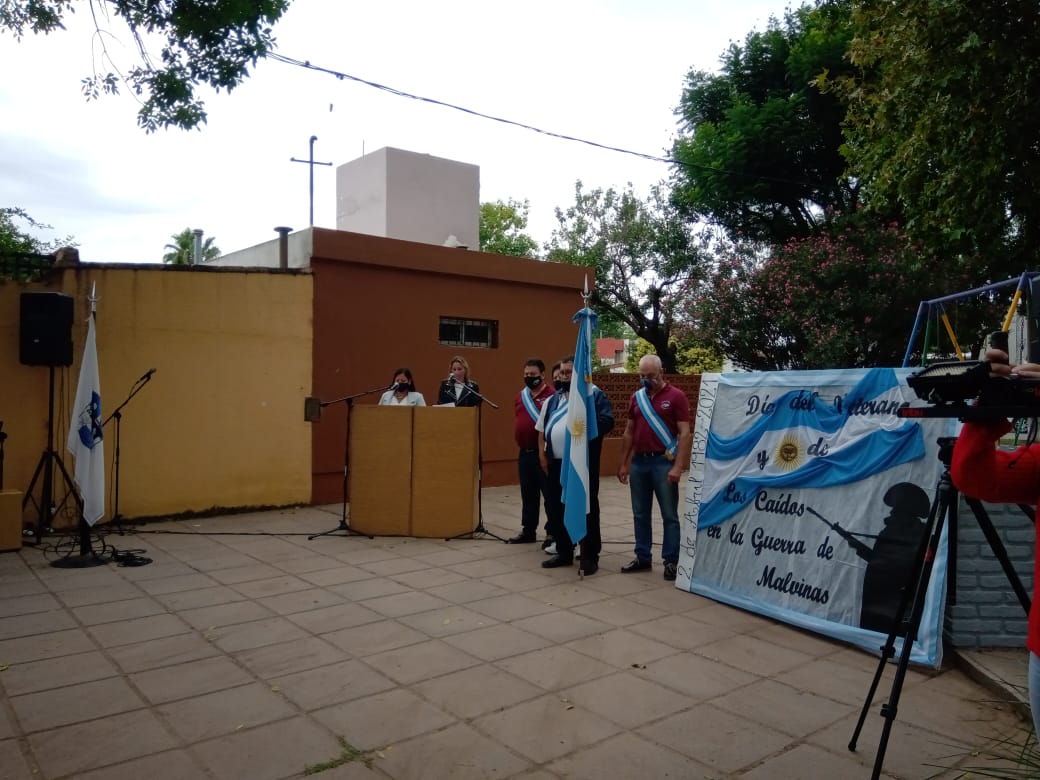 Evocaron los 39 años del desembarco argentino en Malvinas