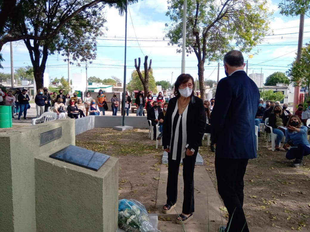 Evocaron los 39 años del desembarco argentino en Malvinas