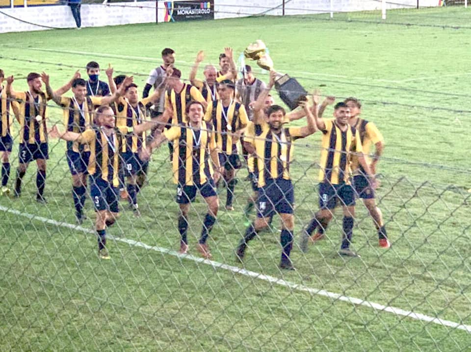 Fútbol Provincial: Olimpo de Laborde  es el campeón