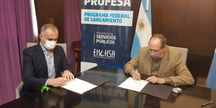 La Provincia aporta a la ciudad $62 millones para la ampliación de la red de cloacas