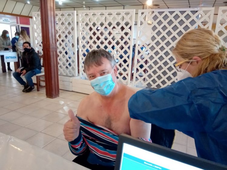 Se vacunaron 500 personas este miércoles en Las Varillas