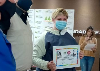 Reconocimiento a la atleta cooperativa Natalia Boggero