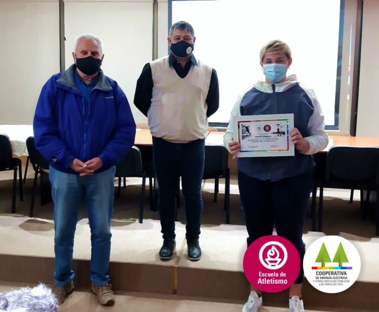 Reconocimiento a la atleta cooperativa Natalia Boggero
