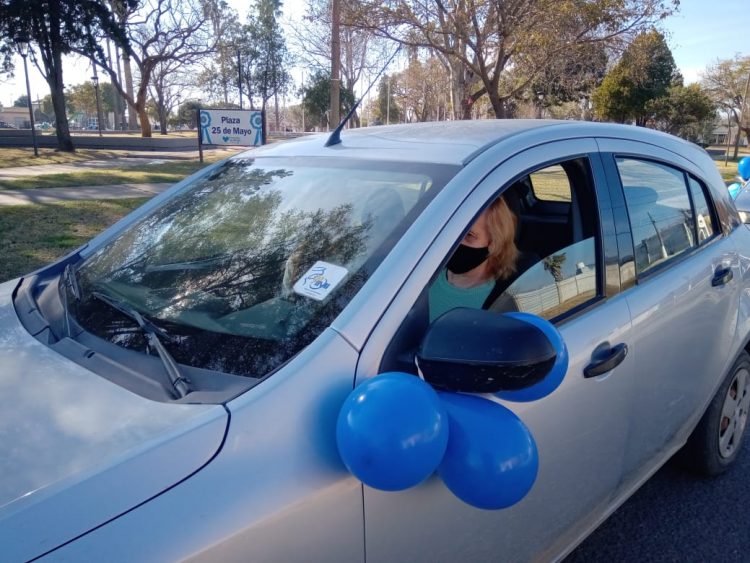 El IMI inició los festejos del centenario con una caravana por la ciudad