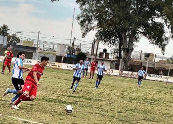 Fútbol Regional: finde perfecto para Mitre, inauguró sede y se quedó con el clásico
