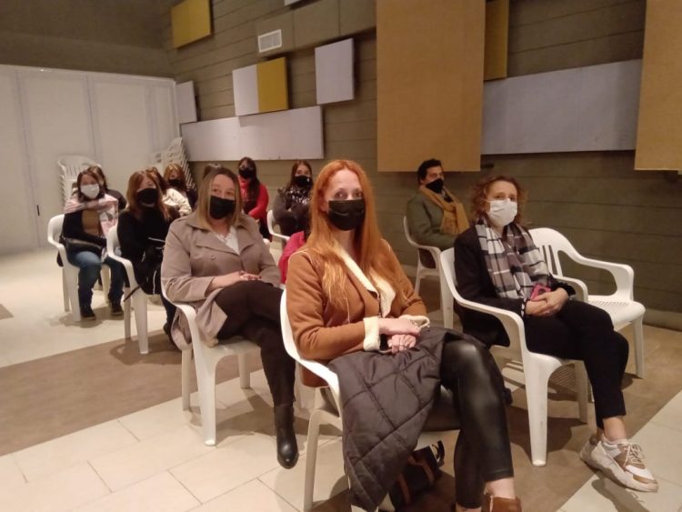 Reconocimiento a los pintores de murales inclusivos