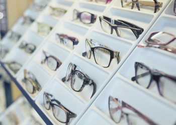 Realizarán controles para el cumplimiento de la ordenanza que autoriza la venta de anteojos de todo tipo.