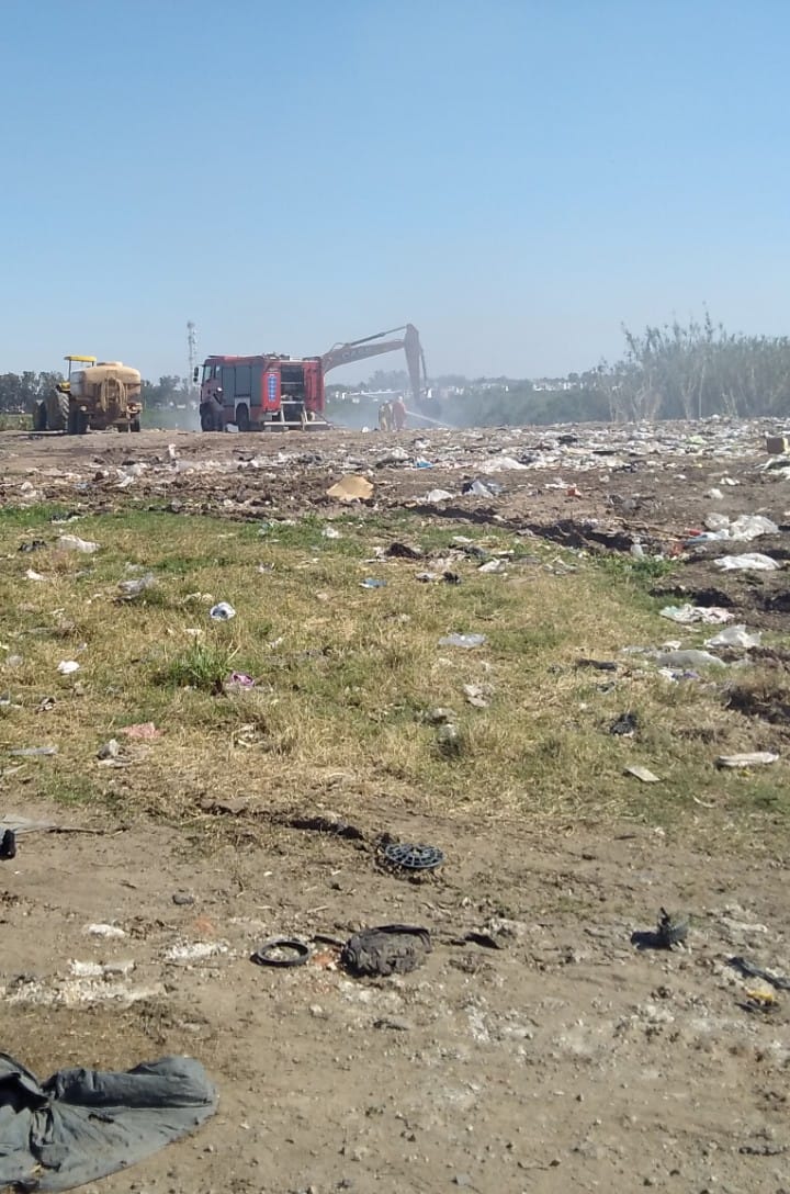 Incendios en el basural, un problema de larga data al que  no le encuentran solución