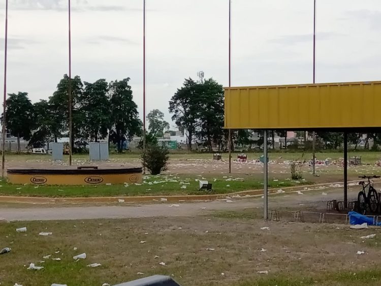 Limpiaron el predio  donde se realizó una fiesta masiva