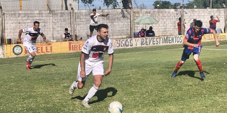 Fútbol Mayor: la “Trico” pasó de fase y “el Globo” no pudo clasificar