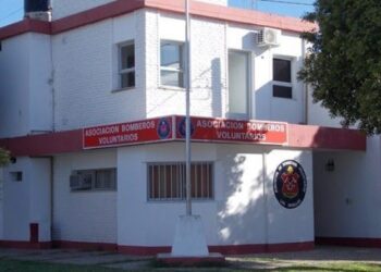 Diego Leyva ganó el primer premio de la rifa anual de bomberos de Las Varillas