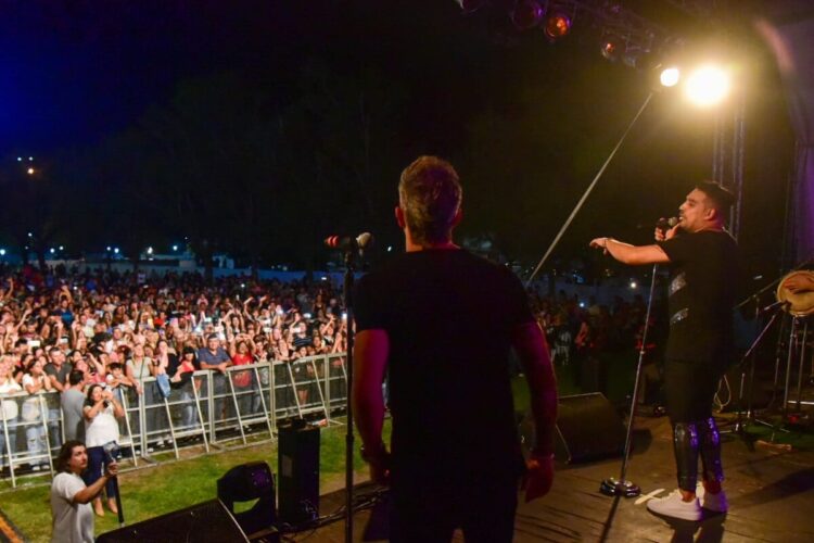 Exitosa primera noche de los carnavales de Pozo del Molle