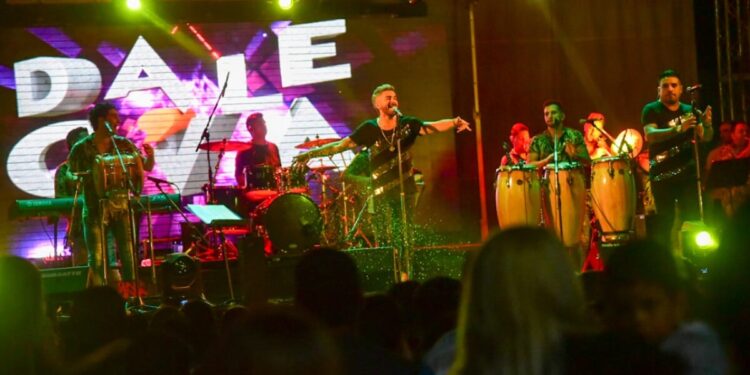 Exitosa primera noche de los carnavales de Pozo del Molle