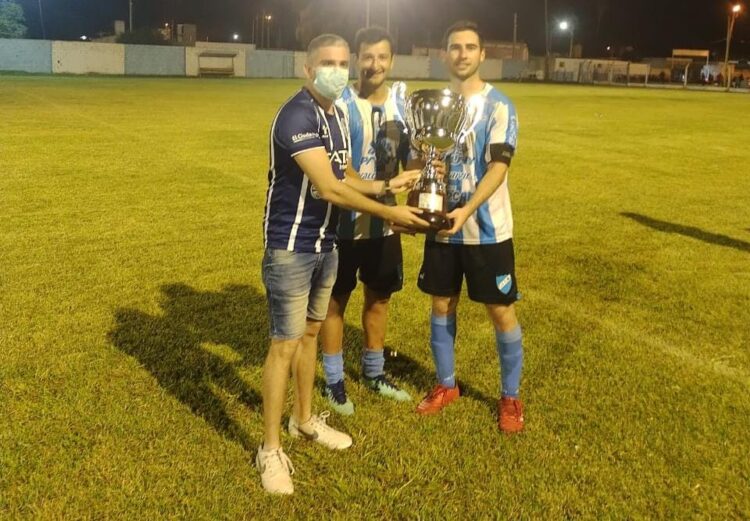 Deportes: Mitre bicampeón de la Copa Ciudad