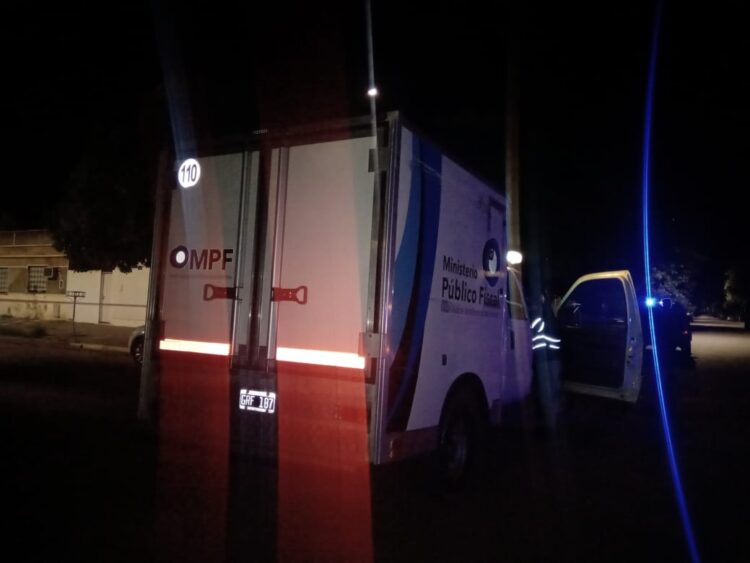 Un hombre fue asesinado anoche en la vía pública