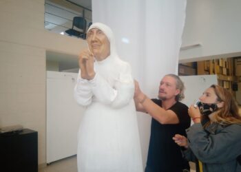 Taller interactivo y muestra del artista Julio Incardona