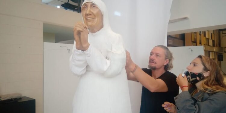 Taller interactivo y muestra del artista Julio Incardona