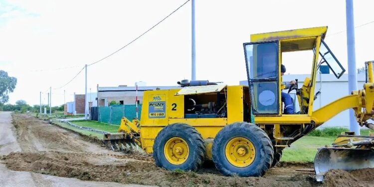 Comenzaron obras de cordón cuneta en Vélez Sársfield entre el 800 y el 900