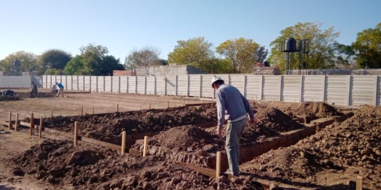 Comenzó la construcción de viviendas del Plan Casa Propia