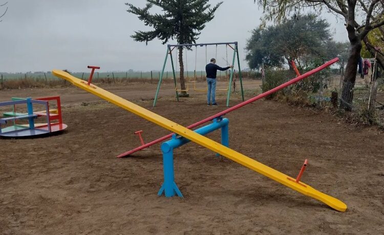 El Municipio recuperó la plazoleta de B° Pueblo Chico