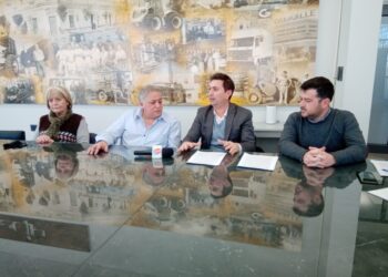 Firma de convenio entre el CeCIP y la Municipalidad de Alicia