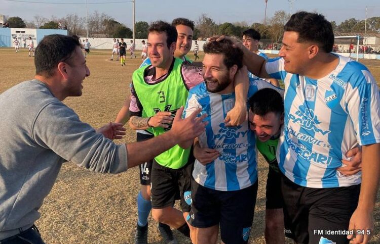 Fútbol Regional: Mitre frenó al Globo