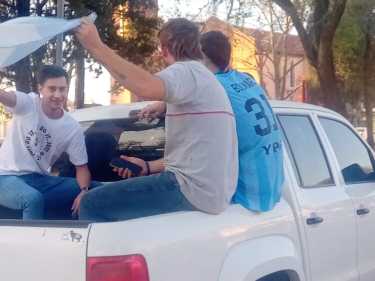 Luego de ganar la Americup con la selección, Leandro Bolmaro fue recibido como un héroe en Las Varillas