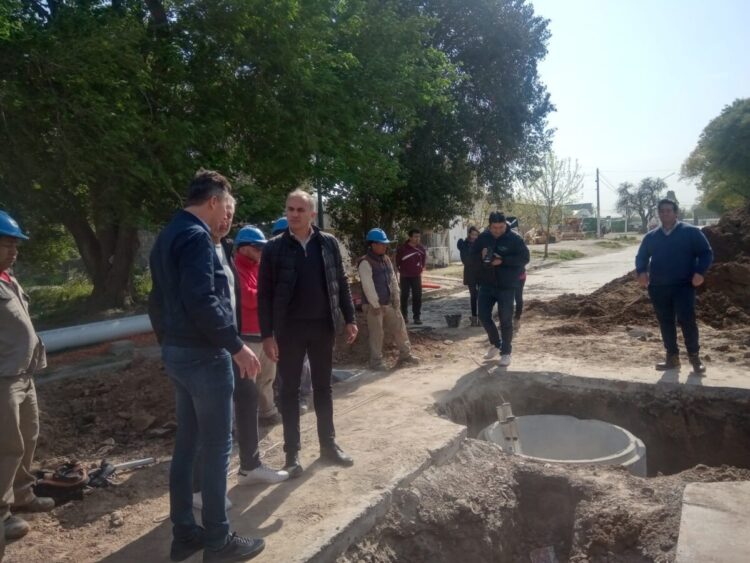 Manuel Calvo supervisó obras del gobierno provincial en Las Varillas