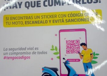 Pegarán códigos QR  en motos estacionadas en escuelas y la vía pública