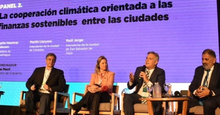 Llaryora disertó en la Cumbre  Global de Alcaldes “C40”