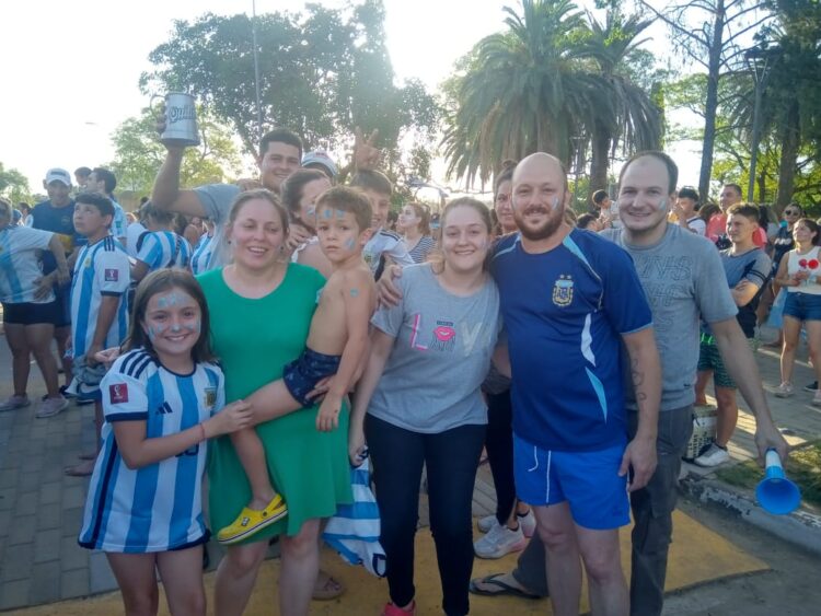 Las Varillas festejó el pase de Argentina a la final de la copa del mundo de Qatar