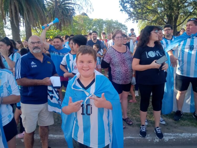 Las Varillas festejó el pase de Argentina a la final de la copa del mundo de Qatar