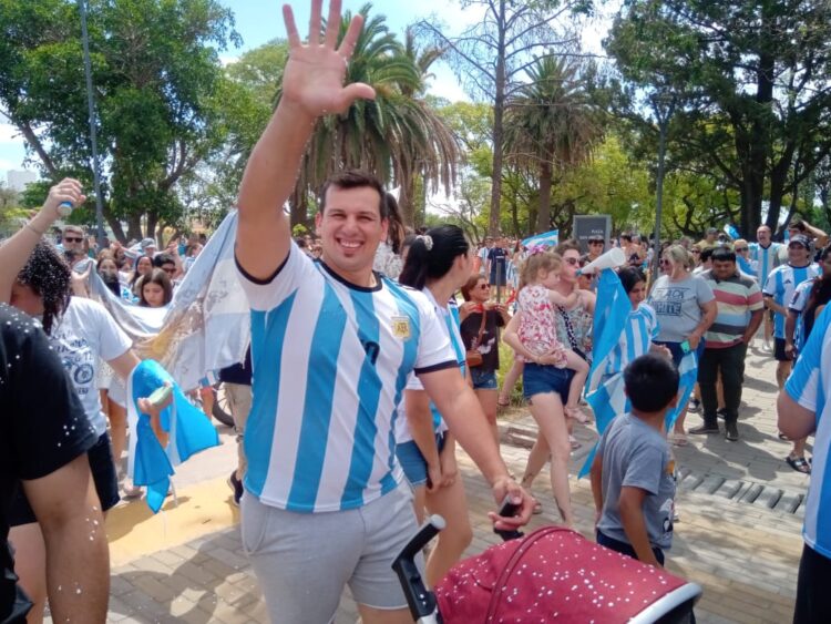 Las Varillas festejó el campeonato del mundo de Argentina. Mirá las imágenes aquí