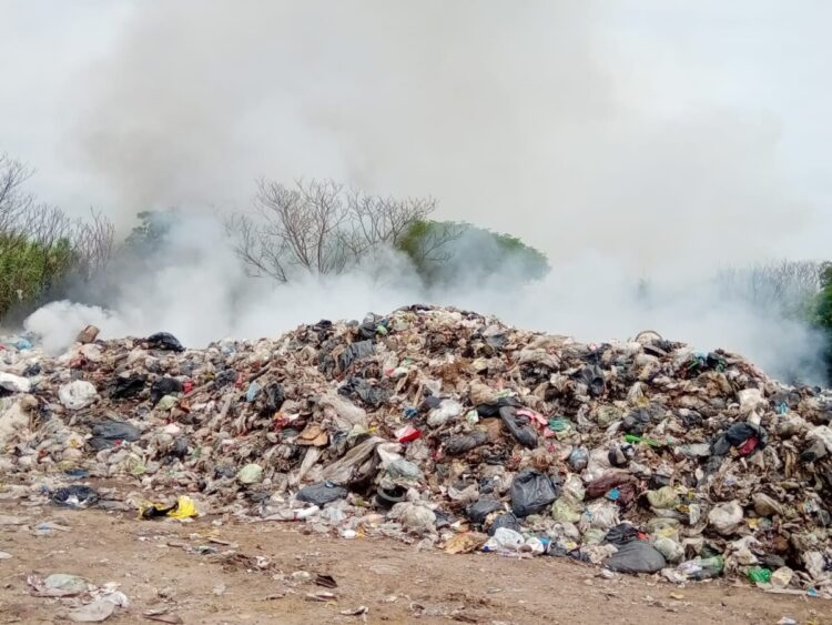 Problema sin solución: arde nuevamente el basural sur
