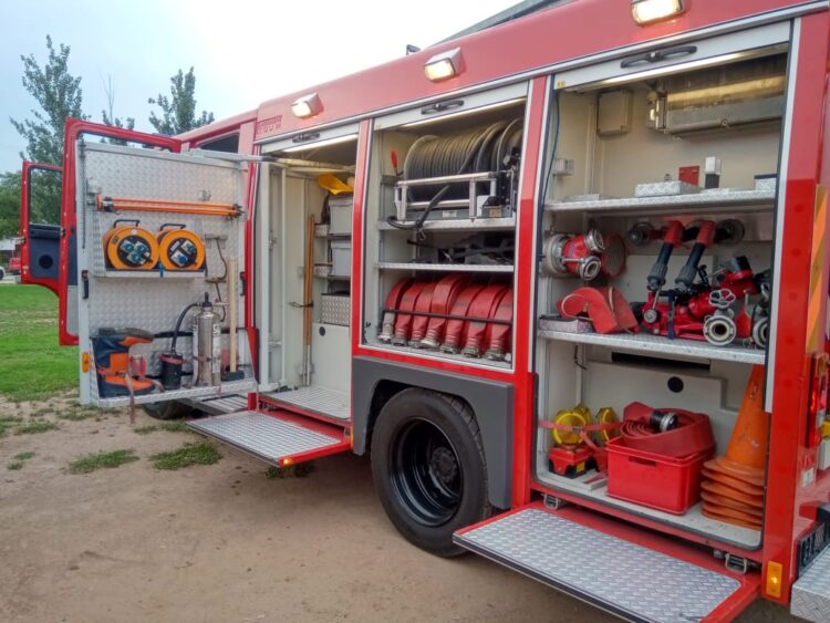 Presentaron la nueva unidad de Bomberos de Las Varillas