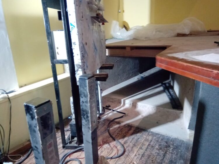 Realizan importantes mejoras en el Teatro Colón de Las Varillas