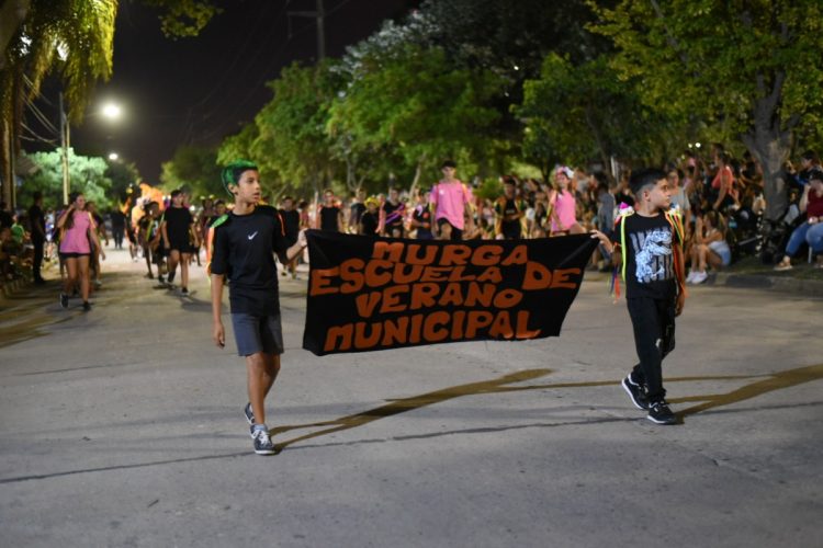 Unas 8 mil personas concurrieron a los carnavales de Las Varillas