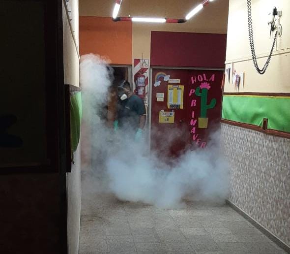 Desinfección en escuelas previa al iniciode clases