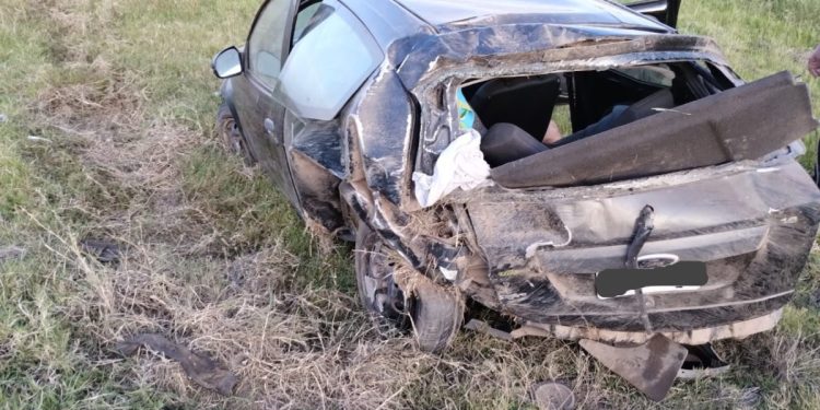 Las Varas: volcó su auto en la Ruta 158 y sufrió lesiones reservadas