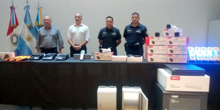 Presentación de nuevos equipos de seguridad y monitoreo