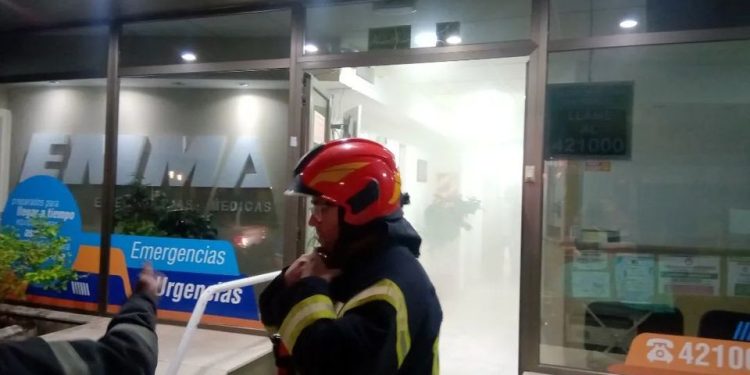 Bomberos sin  descanso: principio de incendio en EMMA