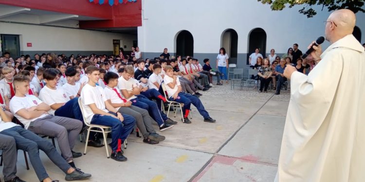 El Zuvi conmemora 60 años de su creación