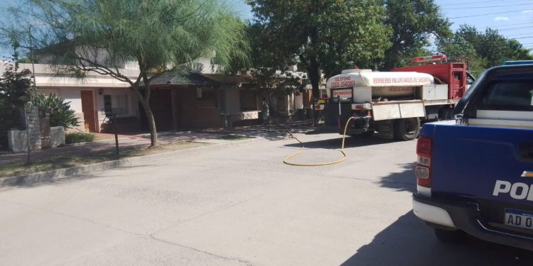 Sacanta: se incendió el depósito de una vivienda