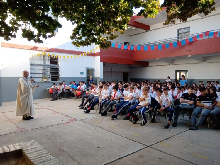 El Zuvi conmemora 60 años de su creación