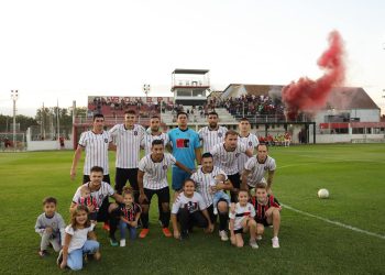 Almafuerte ganó y espera rival en las semis del Provincial de Fútbol