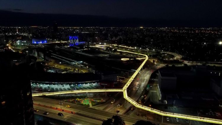 Córdoba capital tiene la primera ciclovía elevada del país