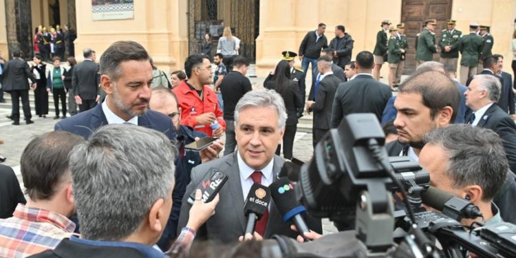 Llaryora sobre la inseguridad: tenemos que recomponer la autoridad policial