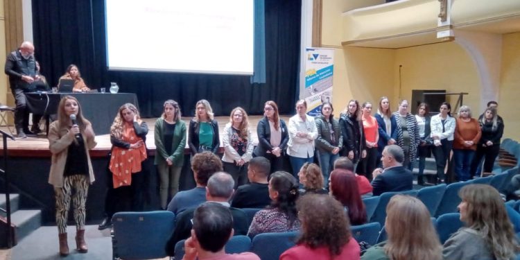La edad de inicio en el consumo de sustancias problemáticas oscila entre los 11 y 13 años